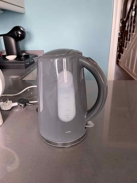 Photo of free 2 jug kettles (WF2 6AA) #2