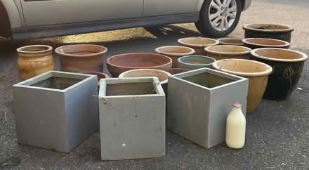 Photo of free Loads of garden pots (Twyford RG10) #1