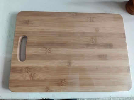 Photo of free Brand new wooden chopping board (Poets MK40) #1