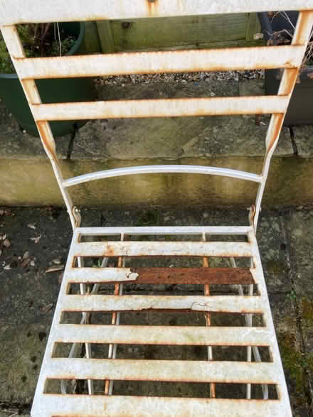 Photo of free Garden table & chairs (Wheatley OX33) #2