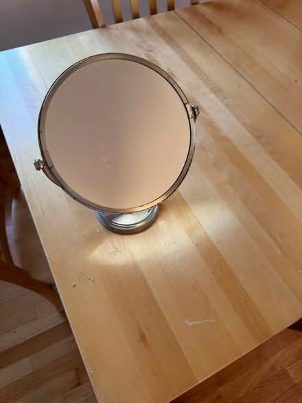 Photo of free Standalone makeup mirror (Saratoga) #1