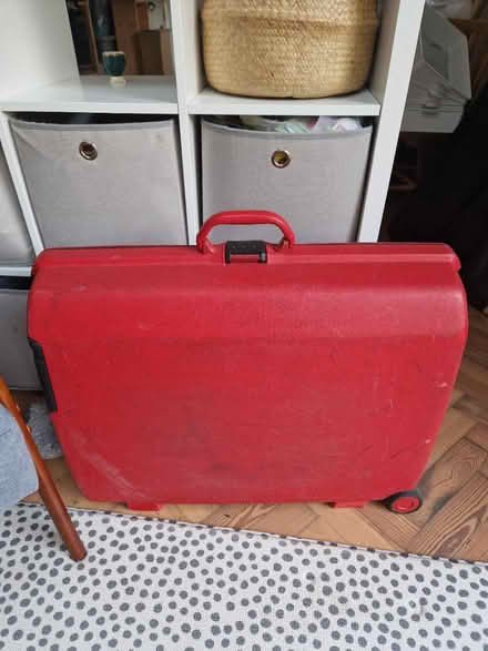 Photo of free Wheel suitcase (Entry Hill) #1