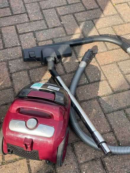 Photo of free Cylinder vacuum cleaner (WF2 6AA) #1