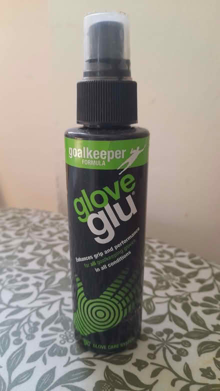 Photo of free glove glue for goalkeeper gloves (Swainsthorpe NR14) #1