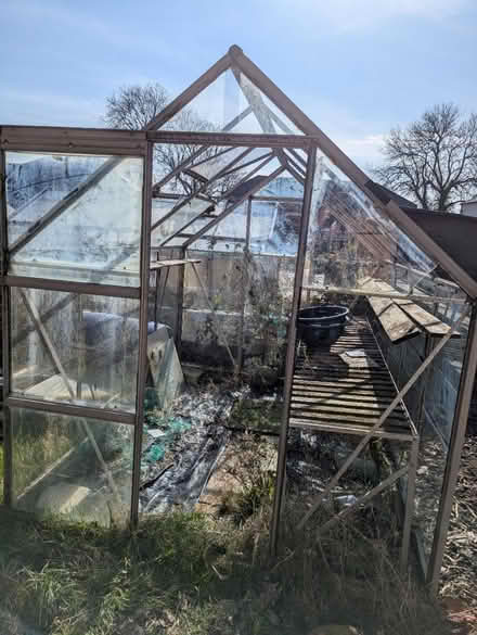 Photo of free Greenhouse (Kibworth Beauchamp LE8) #1