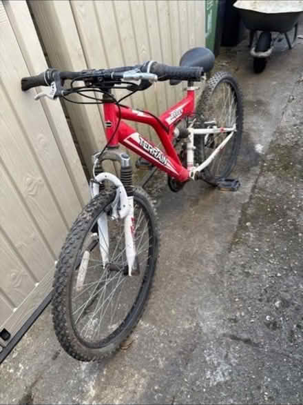 Photo of free 20” wheel bike (Woking GU21) #1