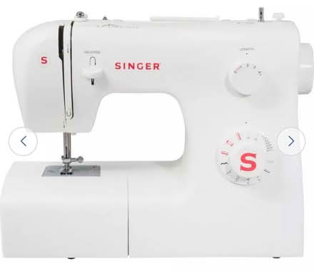 Photo of Sewing machine (DA7) #1