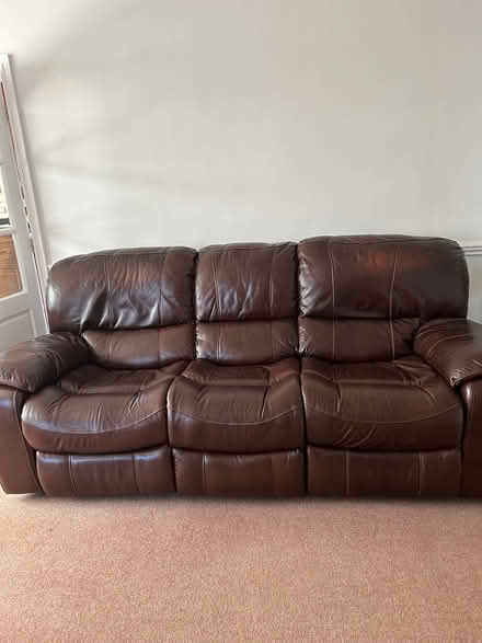 Photo of free Mahogany Electric reclining settee (Whitwick, Coalville LE67 5BR) #1