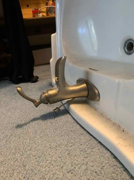 Photo of free Pedestal Sink with faucet (West Groton) #2