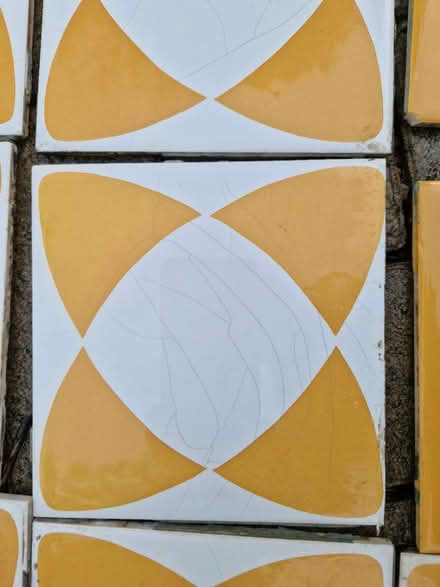 Photo of free 1970s tiles (Broxbourne EN10) #3