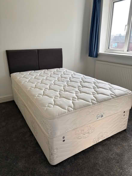 Photo of free 3/4 divan bed with drawers. (Thornhill CF14) #1