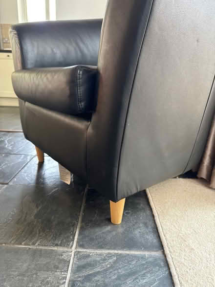 Photo of free Comfy bucket chair in black (Eling (SO40)) #2