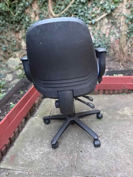 Photo of free Blue office chair (WN7) #3