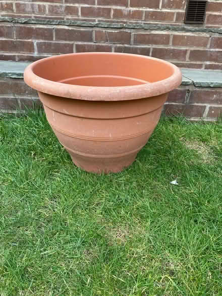 Photo of free Large plant pot (Great Barr B437LA) #1