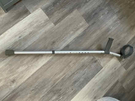 Photo of free Single crutch (Stockport SK3) #1