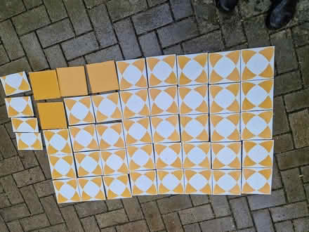 Photo of free 1970s tiles (Broxbourne EN10) #1