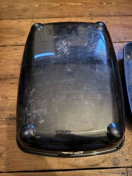 Photo of free 2 cat litter trays (WR1 Lansdowne) #3