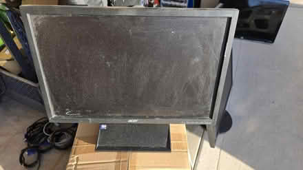 Photo of free Flat screen monitors (Collindale) #4