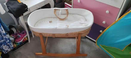 Photo of free Moses basket (Hull. HU7) #1