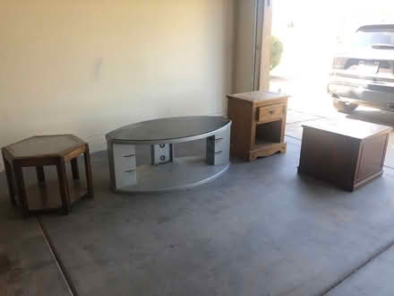 Photo of free Tables (West Peoria) #1