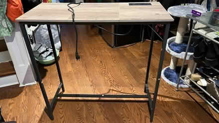 Photo of free Table (Stuytown/gramercy) #1