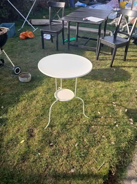 Photo of free White metal table (Eastcote HA4) #1