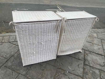 Photo of free laundry baskets (Welling DA16) #4