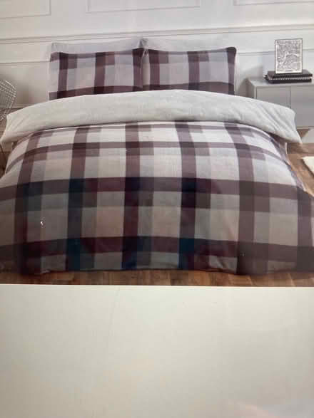 Photo of free Teddy fleece duvet set (Bearwood BH11) #3