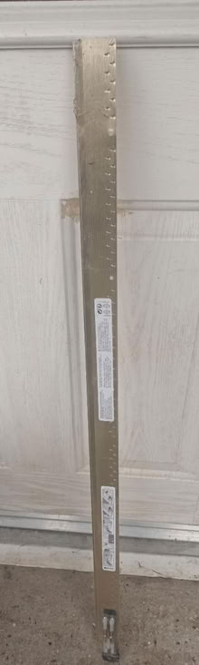 Photo of free Carpet gripper trim (Carlton) #1