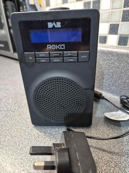 Photo of free DAB radio (Benfield Valley BN41) #1