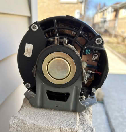 Photo of free AC Motor 1/4hp (Foster & California Ave) #3