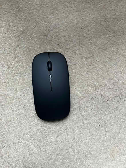 Photo of free Rechargeable wireless mouse (Barnsbury Street, Islington N1) #1