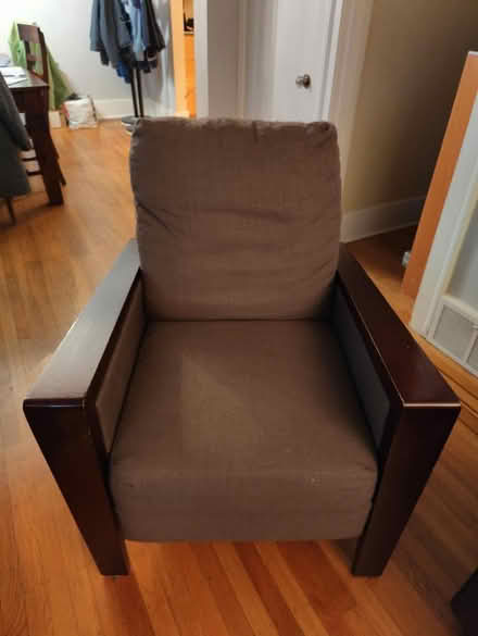 Photo of free Comfortable recliner (Ravenna) #1