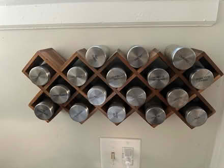 Photo of free Spice rack with spices (Bloomingdale) #3