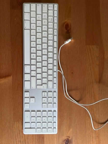 Photo of free Apple USB keyboard (Fairfield Park) #1