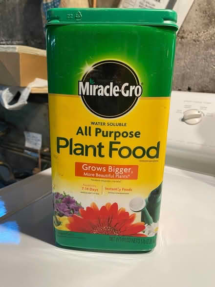 Photo of free Miracle grow plant food (West Medord) #1