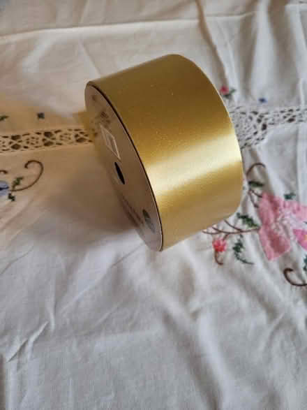 Photo of free GOLD poly ribbon (IP5) #1