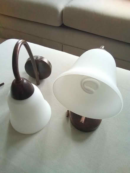Photo of free Wall Lights (Catherine-de-Barnes B91) #4