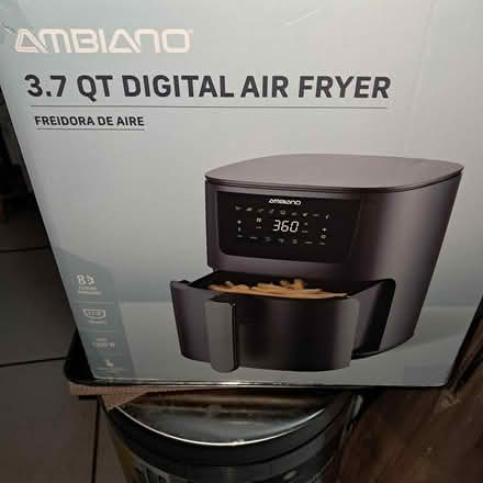 Photo of free Non Working 3.7 QT Air Fryer (Fern Park) #1