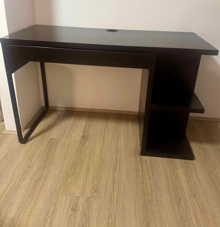 Photo of free desk and 4chairs (eastern suburbs) #2