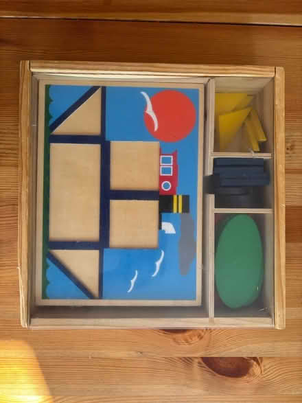 Photo of free Melissa/Doug picture creation kit (Regent square) #1