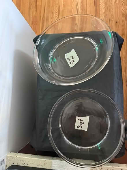 Photo of free Pyrex dishes (Amityville) #1