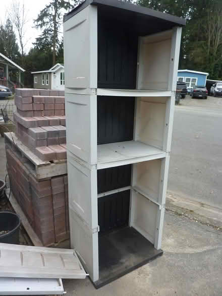 Photo of free sterilite shed (Southeast Bothell) #1