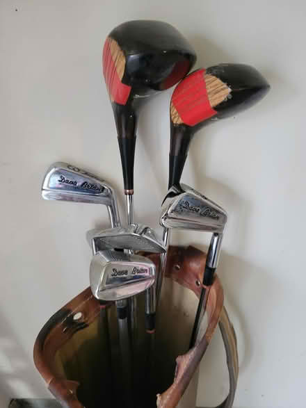 Photo of free Vintage Golf Clubs (McKnight Rd and Manchester Rd) #1