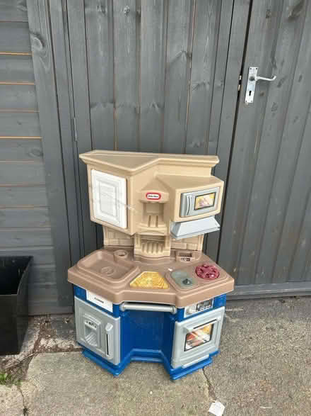 Photo of free Outdoor play kitchen (Morecambe LA4) #1