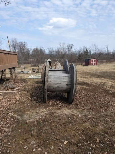 Photo of free Wooden Spools (Doylestown) #1