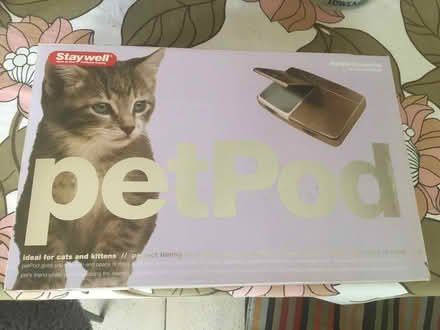 Photo of free Automatic pet feeder (Fairwater CF5) #1