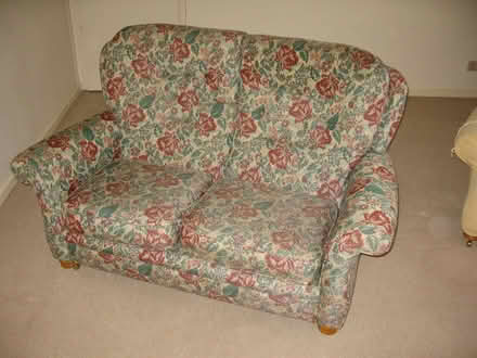 Photo of free settee and chair (Broomhill S10) #4