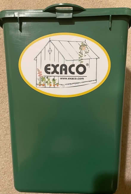 Photo of free Kitchen compost bin - NEW (Wedgwood) #1