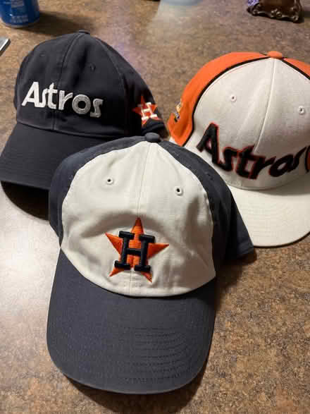 Photo of free Astros hats (Channel view) #1